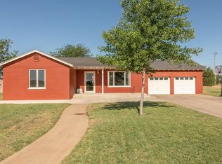 861 N Us Highway 385, Levelland, TX 79336