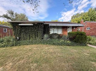 21121 Cunningham Ave, Warren, MI 48091