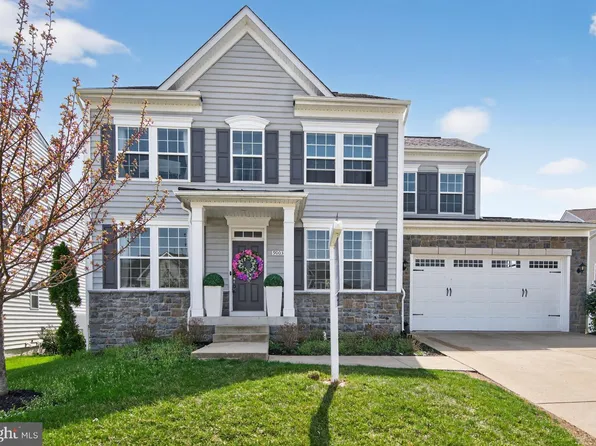 9003 Hunt Meadow Ln, Upper Marlboro, MD 20772