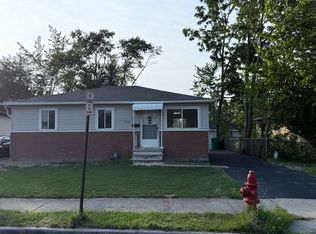 5692 Adams Ave, Maple Heights, OH