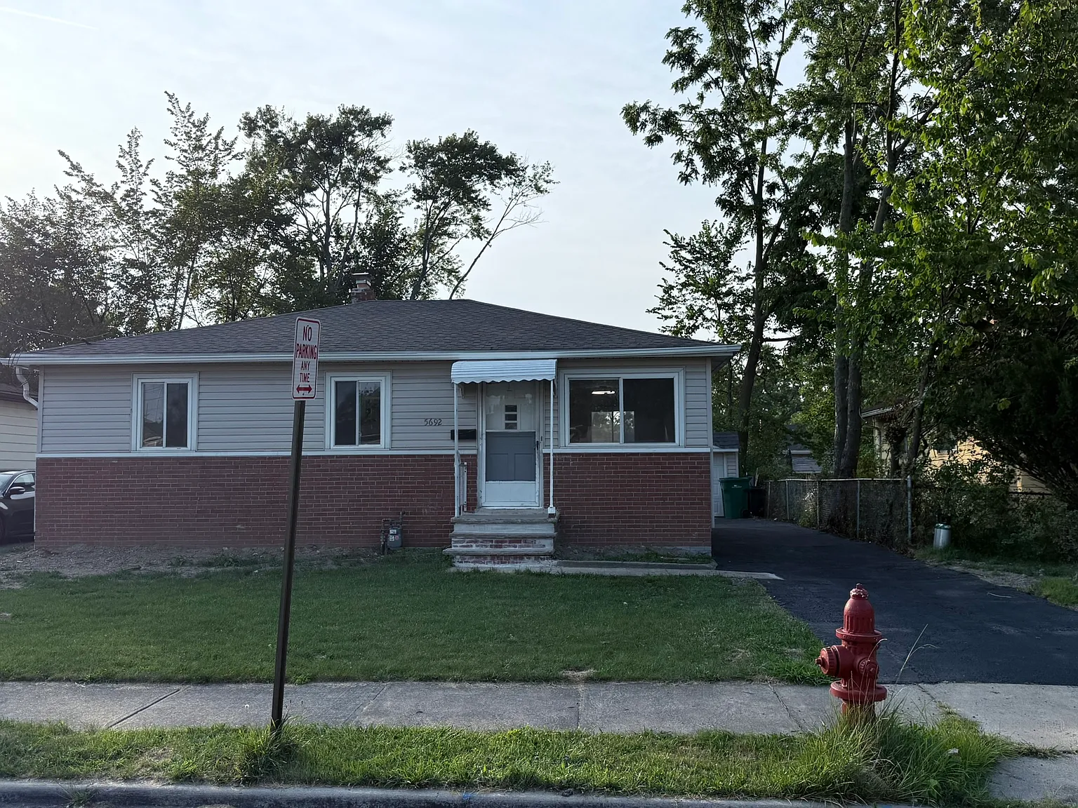 5692 Adams Ave photo 1