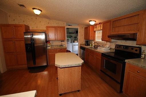 3rd image of 8251 NW 60th Ave