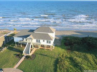 11835 Sunbather Ln, Galveston, TX 77554