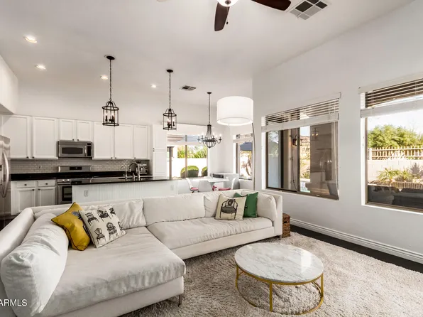 5030 E KIRKLAND Road, Phoenix, AZ 85054