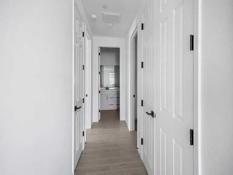 13415 W Eagle Feather Rd — Photo 11