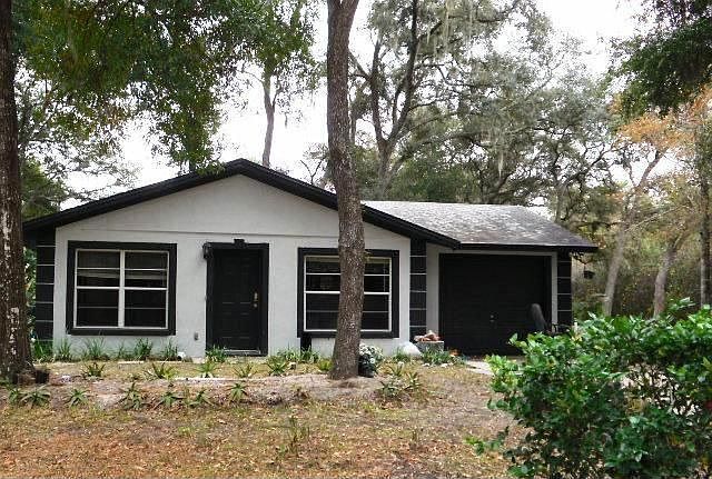 1st image of 890 Valencia Ave