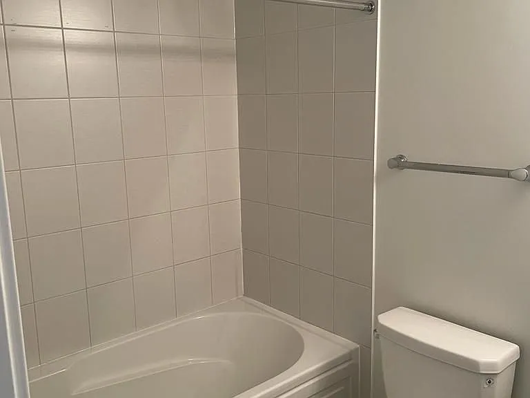 3429 Ridgeway Dr #17 — Photo 7