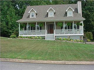1st image of 72 Summer Dr