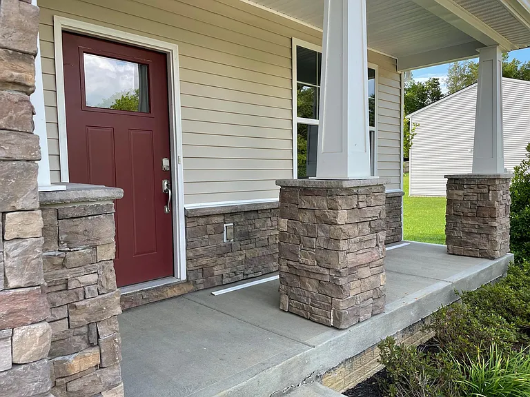 107 Ardmore Crossing Dr — Photo 2