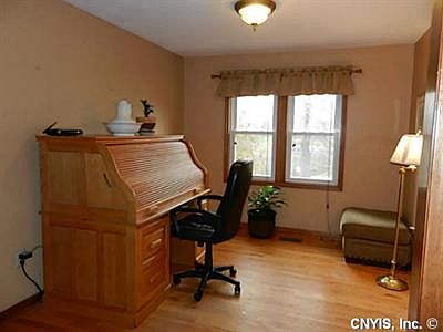 5th image of 4338 Loveland Dr