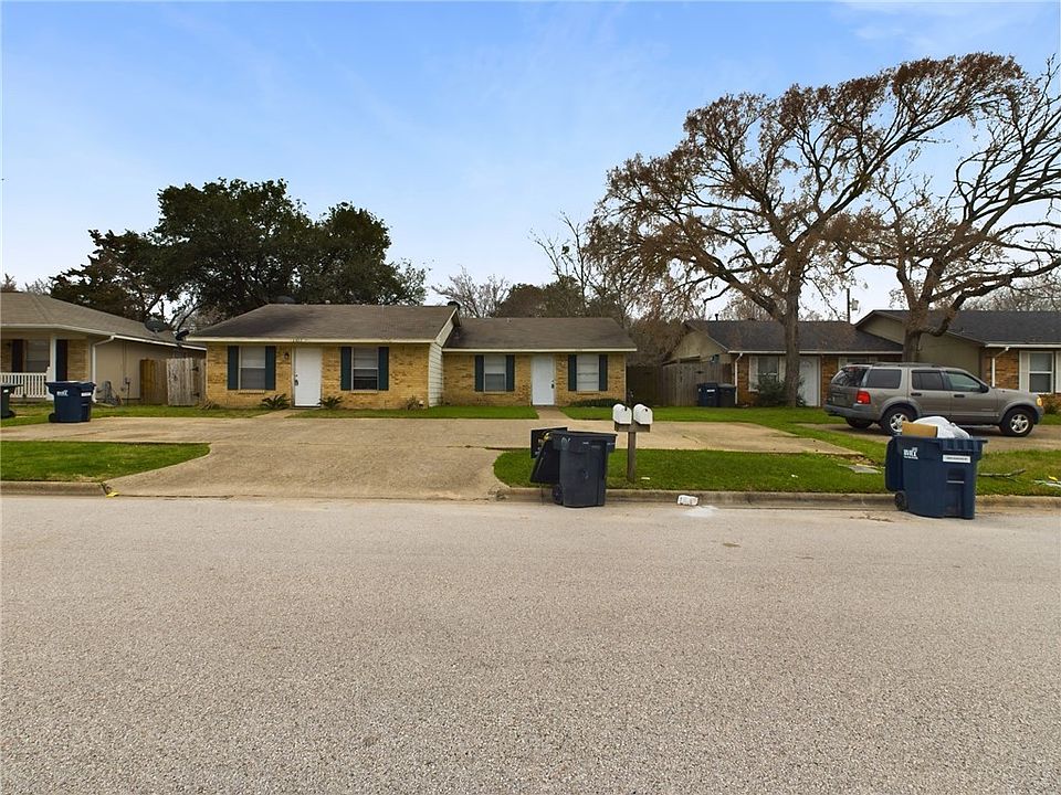 1st image of 3300 Normand Dr