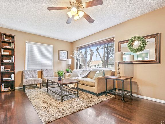4th image of 3728 Karen Ave