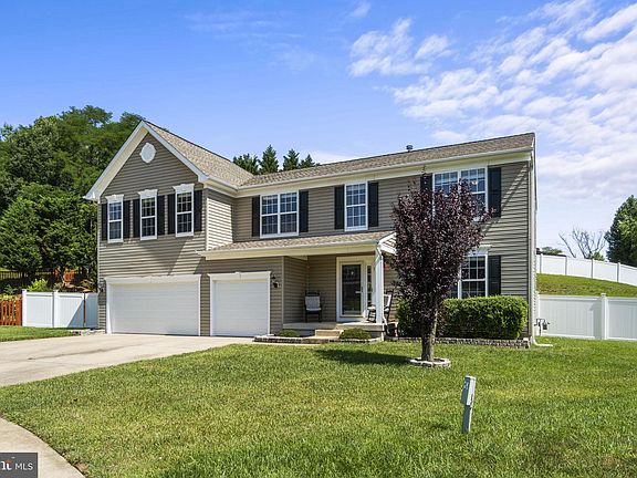 2nd image of 7 Cavern Ct