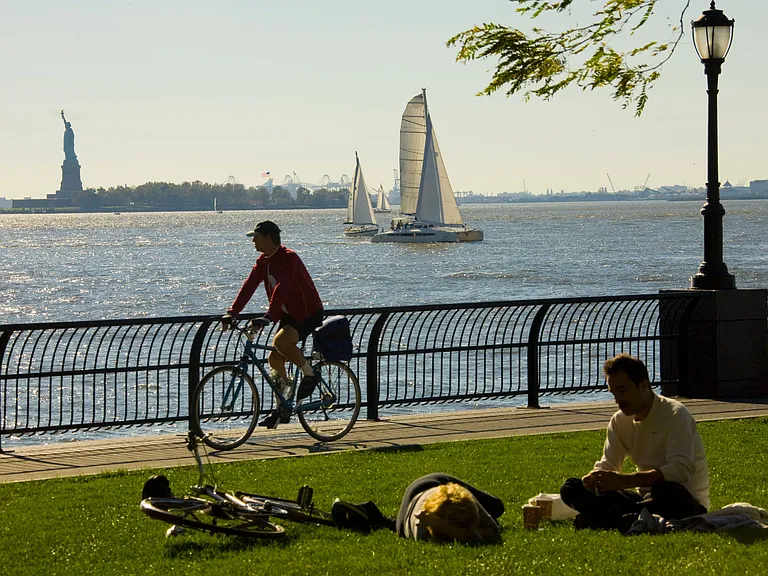 The Hudson River Esplanade provides beautiful gardens, miles of jogging and bike paths
