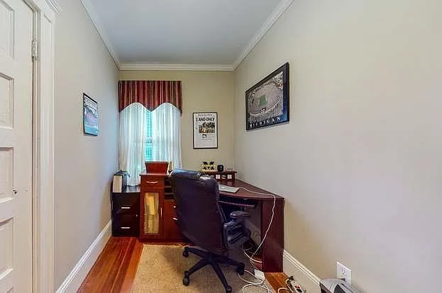 77 Montebello Rd #2 — Photo 37