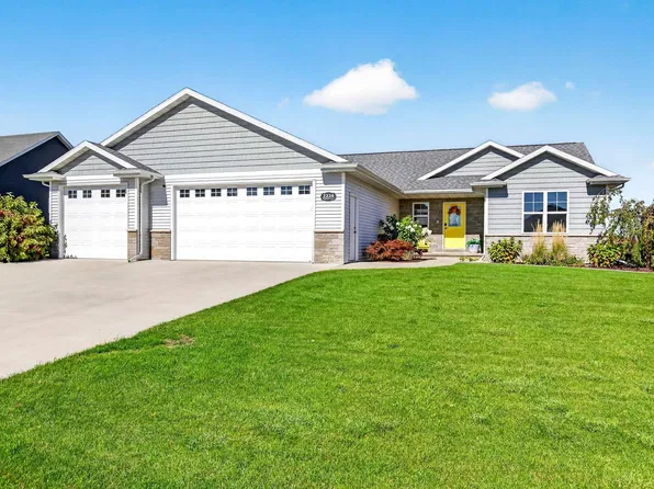 2224 Madelynn Ln, Neenah, WI 54956