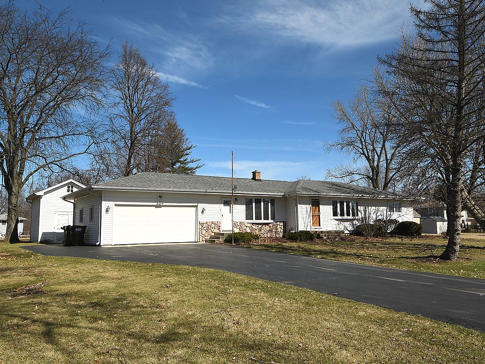 1st image of 6420 166th St