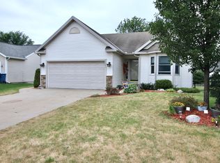 3091 Winter Ridge Dr, Holland, MI 49424