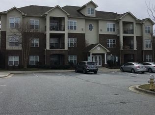 200-1C Lennox Dr, Jamestown, NC 27282