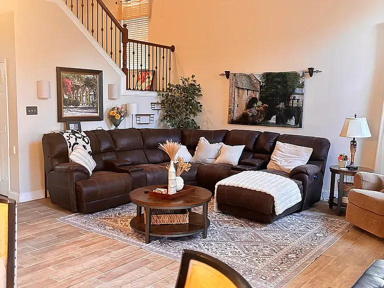1740 Forest Glen Dr — Photo 8