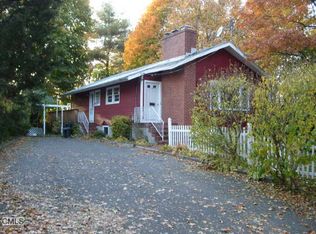 16 Allview Ave, Norwalk, CT 06854