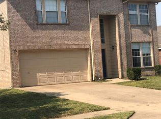 1401 River Ridge Rd, Roanoke, TX 76262