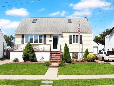 55 Land Place, Oceanside, NY, 11572