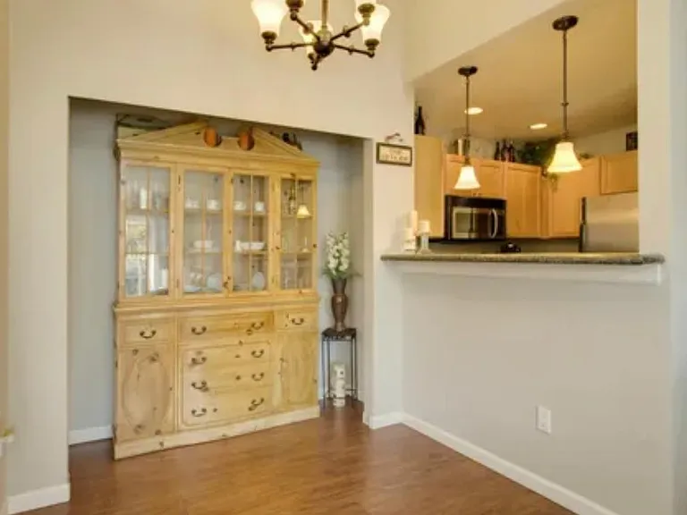 2621 S 272nd St #4 — Photo 5