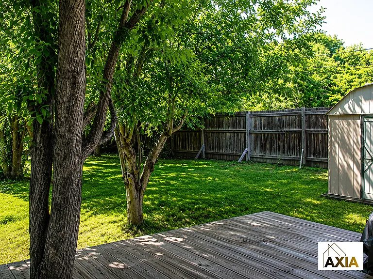 400 E Cannon St — Photo 8