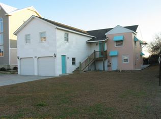 204 Club Colony Dr, Atlantic Beach, NC 28512
