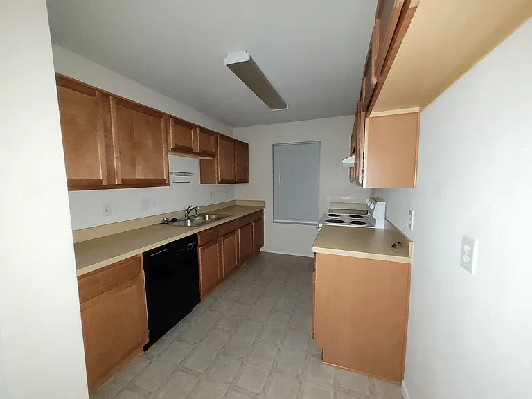 10716 Wild Oak Dr — Photo 5