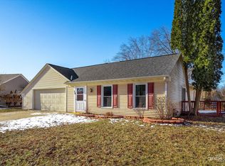 34 Sherwick Rd, Oswego, IL 60543