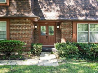 12214 E Oak Ridge Rd, Independence, MO 64052