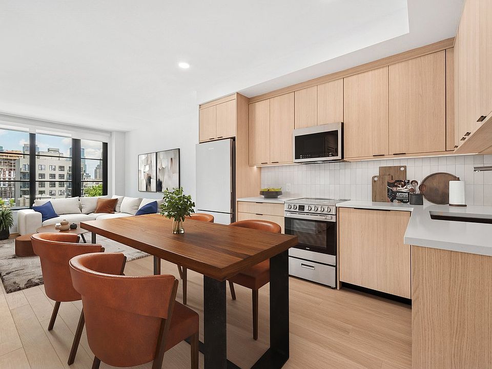 1st image of 499 President St #638