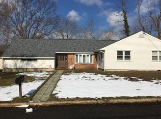 46 Dwight Dr, Ocean, NJ 07712