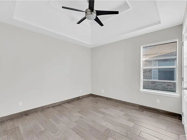 2111 W Western Dr #2 — Photo 13