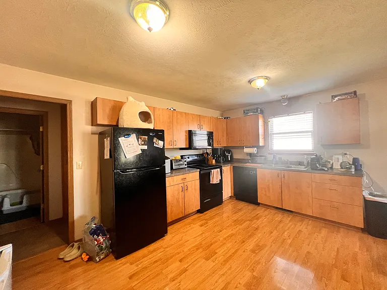 319 W Pawnee Ln #A — Photo 7