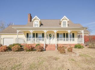 1540 Savannah Dr, Madisonville, KY 42431
