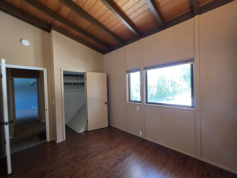 1623 Mowry Sq #1 — Photo 15