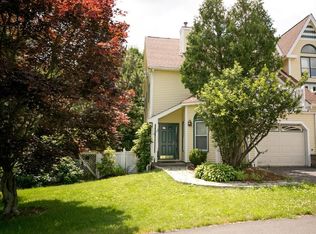 9 Blithewood Ter, Worcester, MA 01604