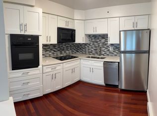 1754 E Oakton St APT 106, Des Plaines, IL 60018