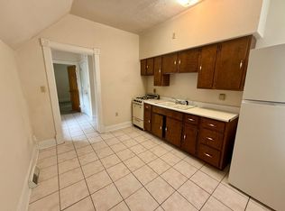 910 S 6th Ave, Wausau, WI 54401