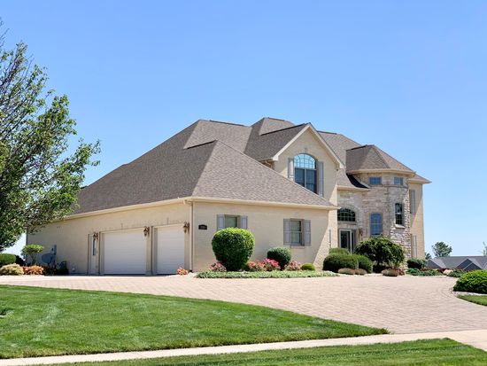 2203 Eaglebrooke Cir, Celina, OH 45822 MLS 1011027 Zillow