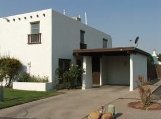 34 Calle Arroyo Seco NW, Albuquerque, NM 87120
