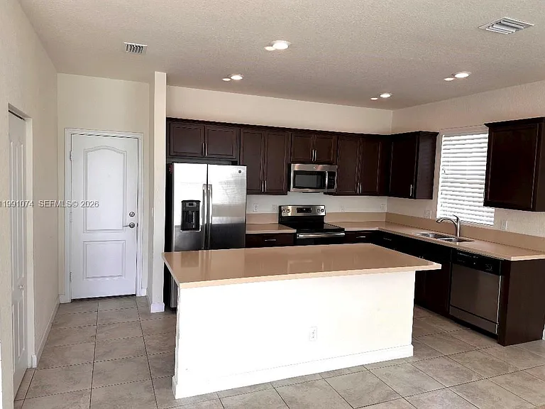 4229 Troon Pl — Photo 4