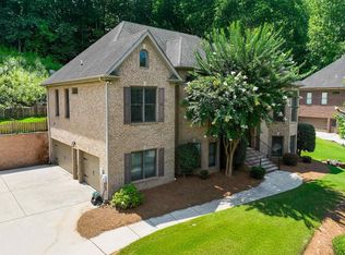 2009 Laurel Lakes Ln, Helena, AL 35022