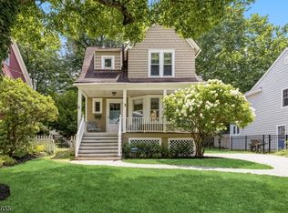 3 Wootton Rd, Essex Fells, NJ 07021