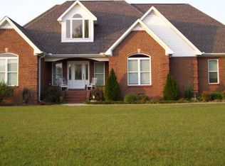 367 Erica Dr, Rogersville, AL 35652