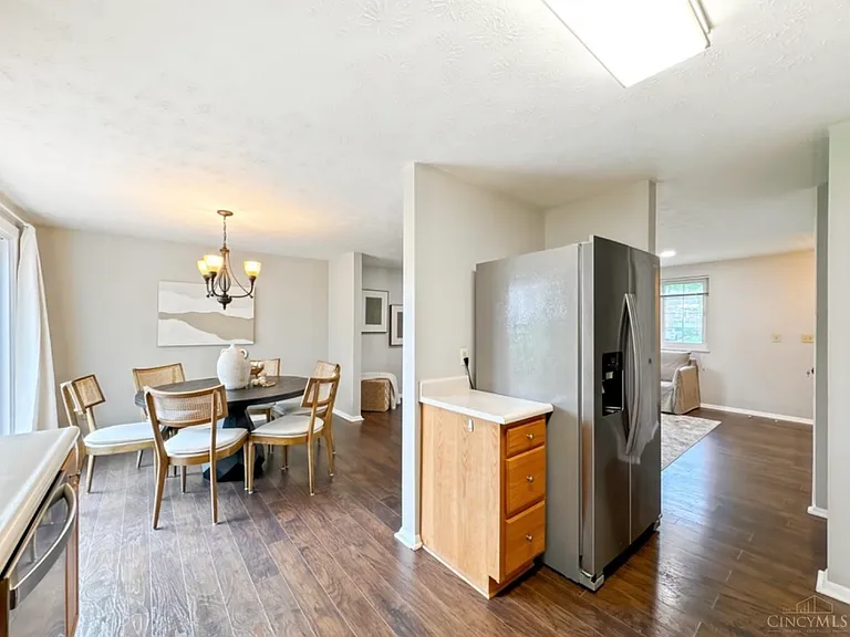 4214 Hanover Dr — Photo 8