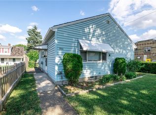 930 Glide St, Rochester, NY 14606